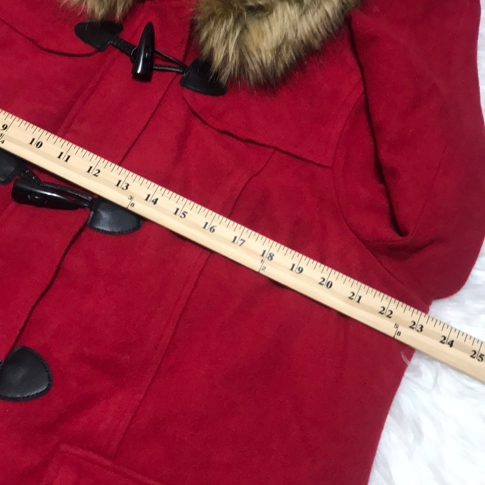 Torrid Red Toggle Coat with Faux Fur Hood 2X - Picture 5 of 12